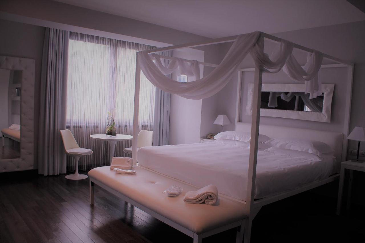 Park Hotel Sporting แตราโม ภายนอก รูปภาพ
