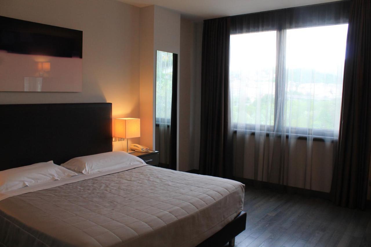 Park Hotel Sporting แตราโม ภายนอก รูปภาพ