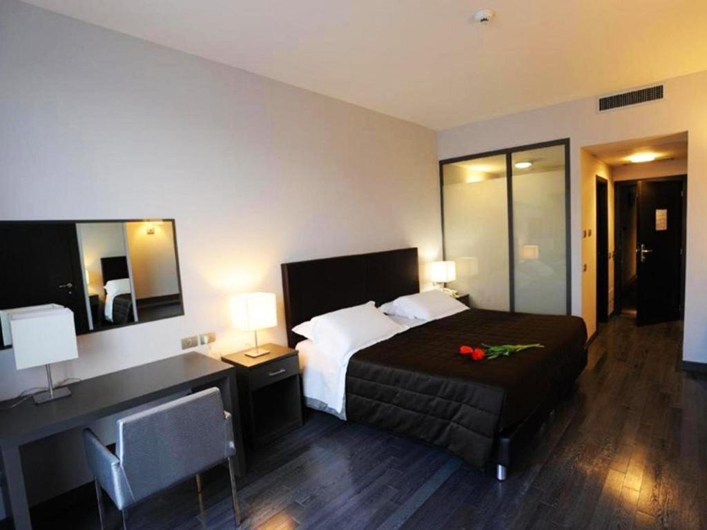 Park Hotel Sporting แตราโม ภายนอก รูปภาพ