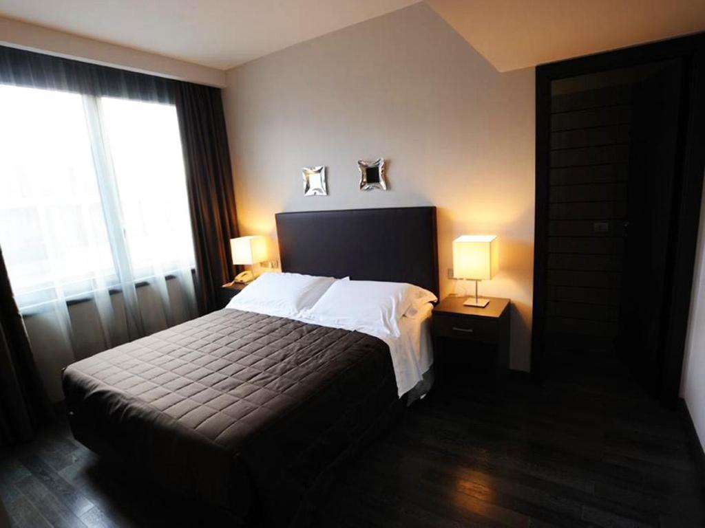 Park Hotel Sporting แตราโม ภายนอก รูปภาพ